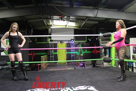 00269 Fantasy Vs Little Bit Liberty Pro Shop