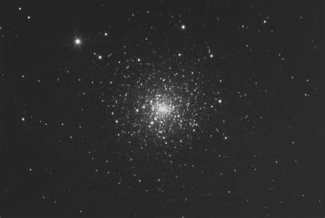 Messier Monday A Straggling Globular Cluster M30 Scienceblogs