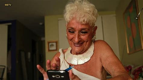 ‘tinder Granny Explains Why Shes Quitting Dating App For Love In Doc ‘im Really Out There