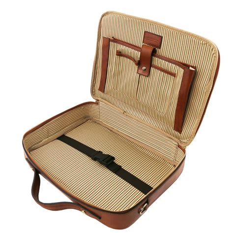 Vicenza Leather Laptop Briefcase With Zip Closure