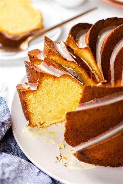 From apple cake to hummingbird cake to chocolate, it's safe to say that sometimes it's better in a bundt. Orange Pound Cake | Recipe | Yummy cakes, Pound cake, Easy desserts