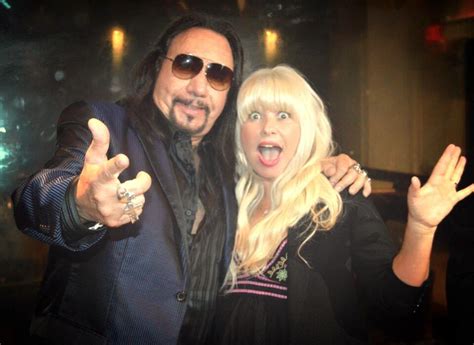 Kiss La Banda MÀs Caliente Del Mundo Ace Frehley Con Su Novia Rachael