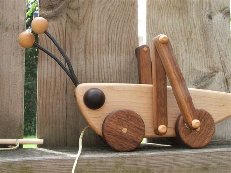 Grasshopper Wooden Pull Toy In Maple And Walnut Wooden Toys Wooden