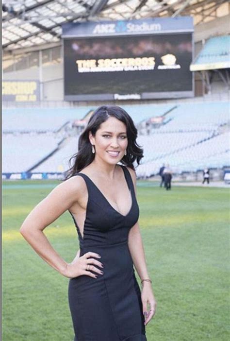 Mel Mclaughlin Remember The Sports Anchor Who Gayle Flirted With