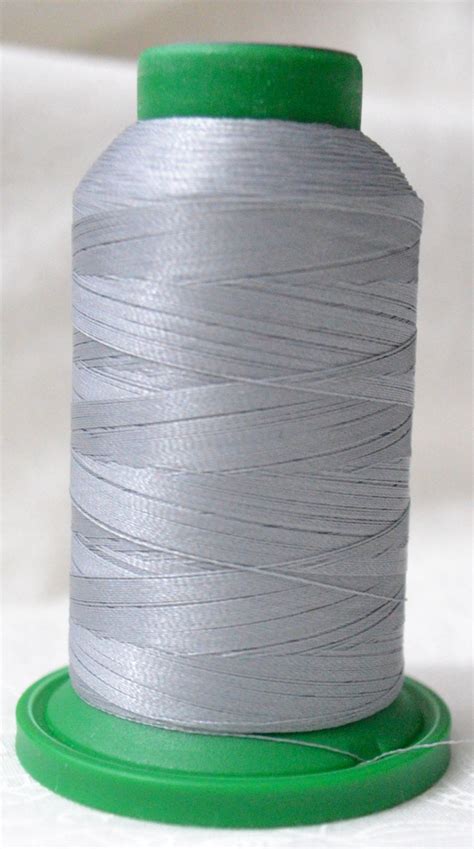 ISACORD 40, Universal Machine Embroidery Thread, 1000m, Colour 0131, GREY