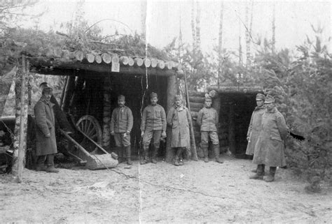 Filefirst World War Woods Weapon Uniform Men Tableau Fortepan