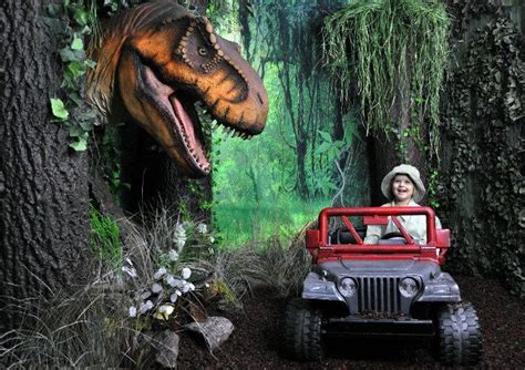 Get it as soon as fri, jul 30. Jurassic Park Photography / bedroom set http://geekologie.com/2015/03/jurassic-park-themed ...