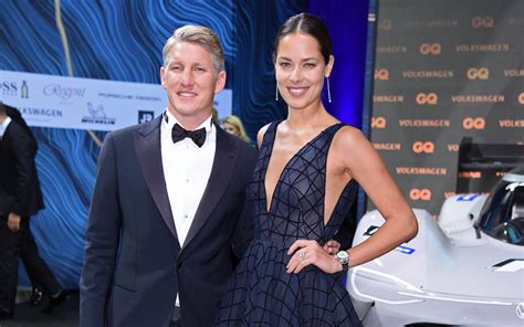 After a disappointing sporting month at the euros and wimbledon respectively, bastian schweinsteiger and ana ivanovic finally experienced a perfect match. Im Babyglück: Bastian Schweinsteiger und Ana Ivanovic ...