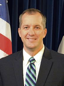 Slutwife banged by multiple strangers in her car. Iowa Ag Secretary Says Pesticide Investigation Staff ...