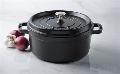 Cocotte fonte noire 24 cm