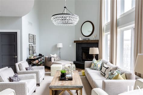 Its not the end of the world. 20 Living Room Designs With Beautiful Chandeliers