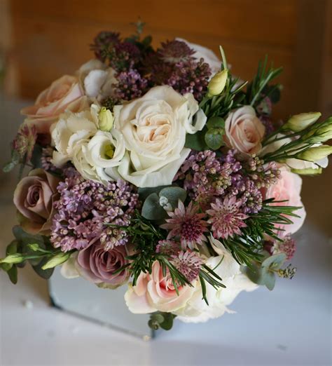 Hand Tied Bouquet With Amnesia Ohara And Sweet Avalanche Roses