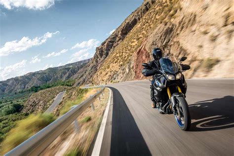 2020 Yamaha Super Tenere Es Guide Total Motorcycle