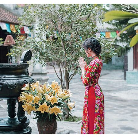 Lễ thất tịch còn được gọi ngày lễ tình yêu của một số nước châu á. Ngày Thất tịch là gì? Hot Trend ăn chè đậu đỏ Lễ Thất Tịch