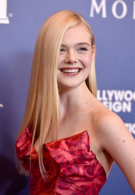 Elle Fanning 2014 Hollywood Foreign Press Associations Grants Banquet In Beverly Hills
