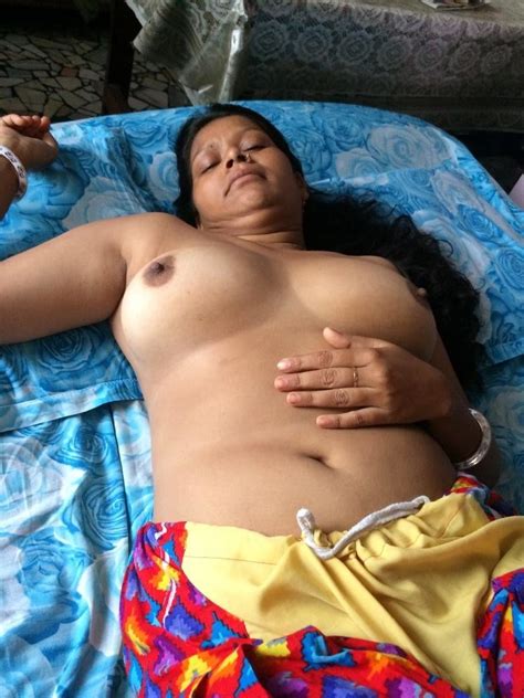 Cheating Chubby Aunty From Kolkata Leaked Photos 19 Pics Xhamster