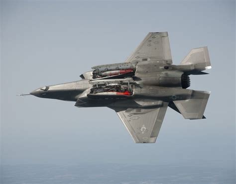 Usmcs F 35b Lightning Ii Jsf With Joint Direct Attack Munition Jdam