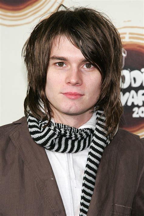 Emo hairstyles for girls latest popular emo girls' haircuts. 21 Famous Emo Dudes From The 2000s, Then VS Now