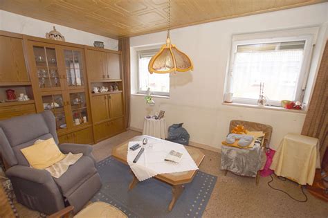 Das telefonbuch kann mit 33 adressen antworten! Verkauft! Doppelhaushälfte auf schönem Grundstück in ...