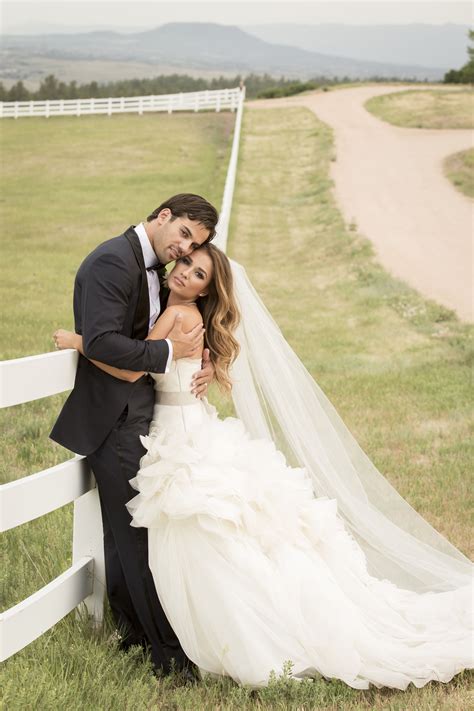 See over 12,705 wedding dress images on danbooru. Check out this amazing photo I found on PartySlate ...