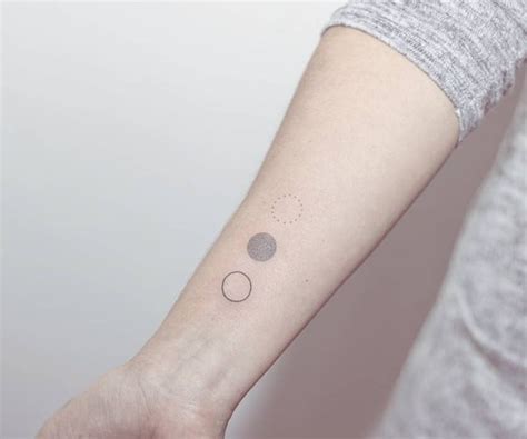 Ideas De Tatuajes Circulares Que Te Inspirarán A Hacer Mejores Cosas