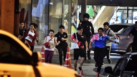 「頭を狙っていた」 タイで29人死亡の乱射、生存者が恐怖語る Bbcニュース
