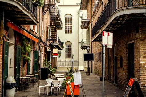 You will have the opportunity to buy a car and payback without the influence of a the dealership is close to you. New Orleans in August: Weather and Event Guide