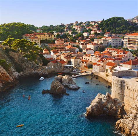 Los Viajes De Montenegro Croacia Es Un Destino Turístico Precioso