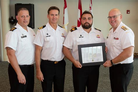 Petty Officers Receive Formal Acknowledgement Pacific Navy News