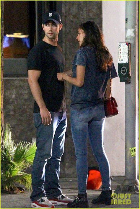 Chace Crawford Gets Cozy With A Girl After A Night Out Photo 3187539