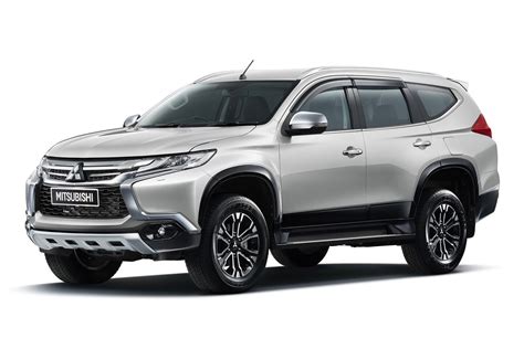 Berikut ini adalah spesifikasi & harga pajero sport dakar terbaru otr di jakarta, bekasi, bogor, depok, tangerang. Harga Dan Spek Mobil Mitsubishi Pajero Sport 2016 | Berita ...