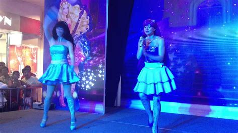 Princess & popstar finale medley. Barbie Princess and the Popstar Show - Here I Am - YouTube