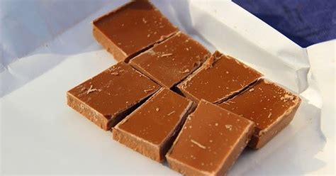 We did not find results for: Come sciogliere il cioccolato a bagnomaria | Carmy in ...