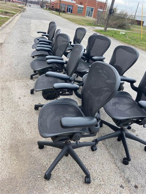 Herman Miller Office Chairs For Sale In Arlington Heights Facebook