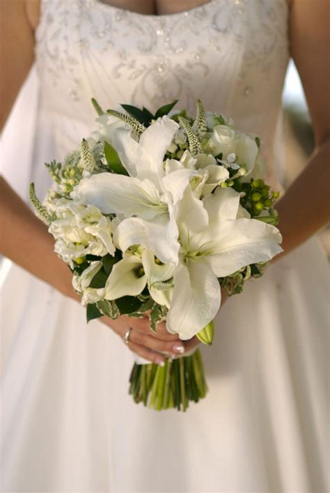 White Wedding Bouquet Ideas 22 Blumenstrauß Hochzeit Hochzeit