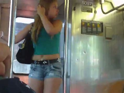 New York Subway Has No Idea That She S Being Recorded Mylust Com Video