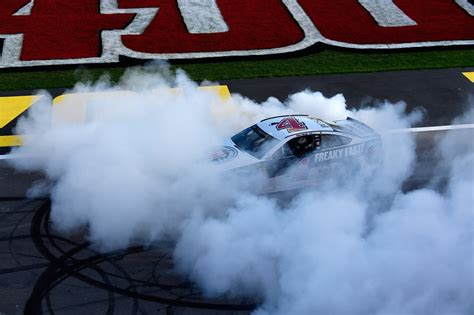 nascar 2018 pennzoil 400 at las vegas results