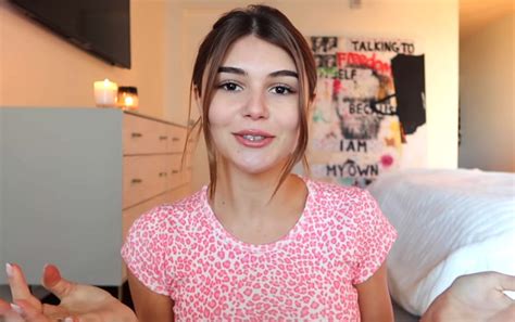 Lori Loughlins Daughter Olivia Jade Wants To Move On With First