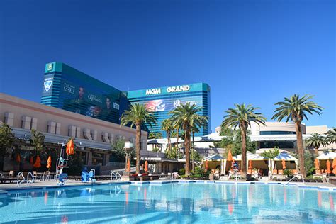 Mgm Grand Pool Complex And Lazy River Guide 2022 2024