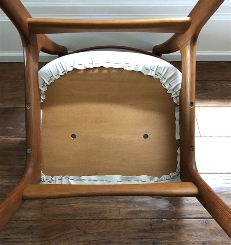 Diy Mid Century Modern Chair Upholstery Chair Reupholstery Dining