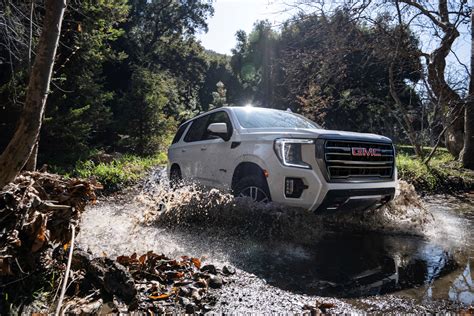 Gmc Launches The Yukon At4 In Mexico Costs Over 100000 Autoevolution