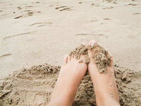 Feel The Sand Between Your Toes Today I Went To The Bea Flickr