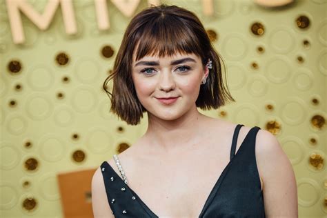 Maisie Williams Admits She Was ‘ashamed Of Her Body After Starring In