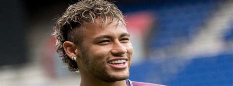 Maybe you would like to learn more about one of these? Neymar Jr | Age, Career, Net Worth, Dated, Girlfriend ...