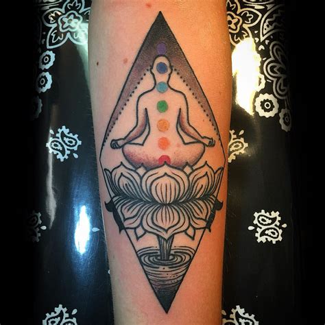 tattoos based on the 7 chakras tattoo com chakra tattoos pinterest chakras tattoo and kulturaupice