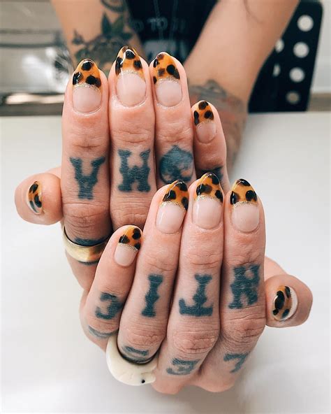 Match Your Manicure To Your Glasses With Tortoiseshell Nail Art