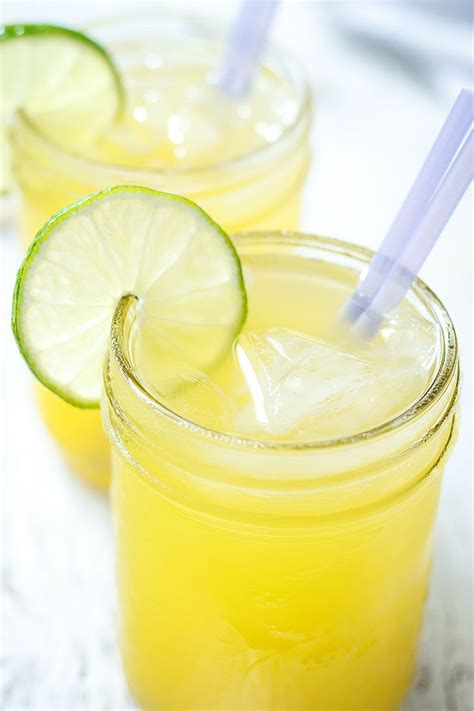 Pineapple Margarita Recipe Incredibly Quick And Easy To Make Eatwell