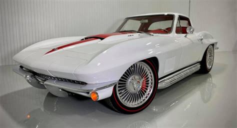 Breathtaking C2 Corvette Stingray Restomod Looks Like It Has Time