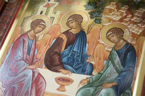 В праздник троицы святой пусть надежда окрыляет! Праздник День Святой Троицы, поздравления бесплатно