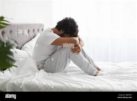 Man Crying Bed Hi Res Stock Photography And Images Alamy
